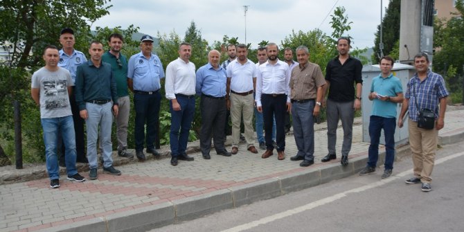 İzmit Belediyesi’nin mahalle gezileri devam ediyor