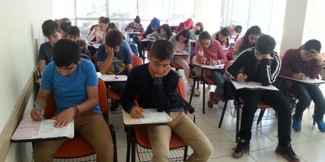 Darıca Bilgi Evleri zoru başardı