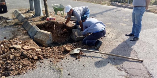 Bozulan kaldırımlara anında müdahale