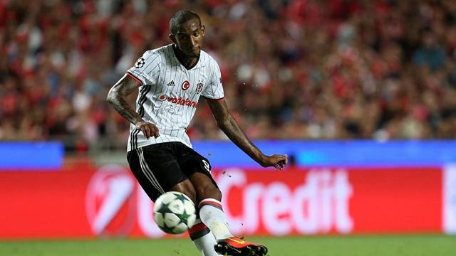 Portekiz basını Talisca'yı "Hain" ilan etti