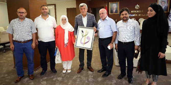 Başkan Karaosmanoğlu, “Çocuklarımız geleceğin Türkiye’sini temsil ediyor”