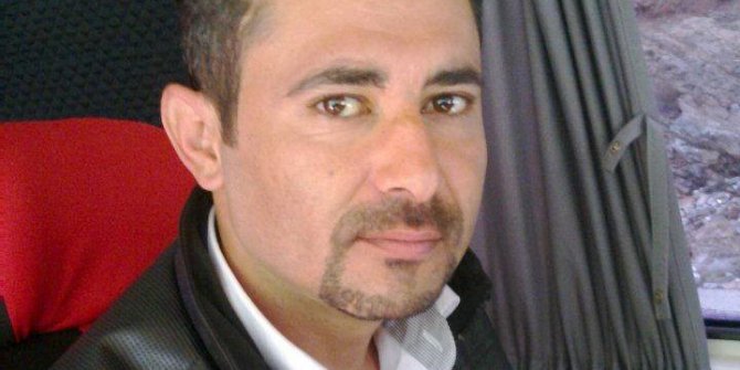 Devrilip 100 metre sürüklenen kamyonetin şoförü yaşam savaşı veriyor