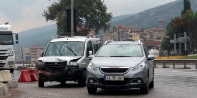 Kocaeli’de 3 ayrı trafik kazası: 10 yaralı