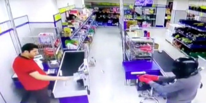 İstanbul’da film gibi soygun kamerada