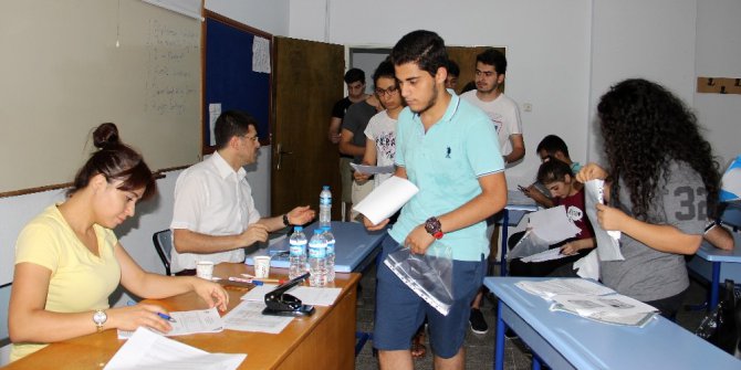 Mersin’in ilk ve tek diş hekimliği fakültesi ilk öğrencilerini aldı