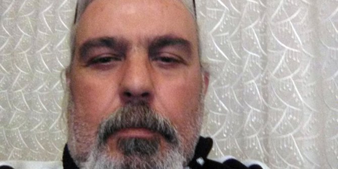 Göle atlarken başını taşa vuran emekli öğretmen öldü