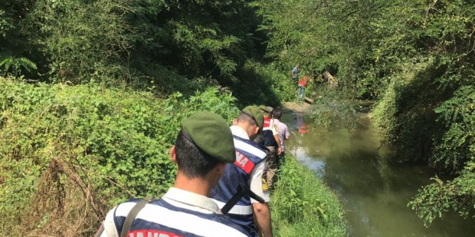 Derede ceset bulundu