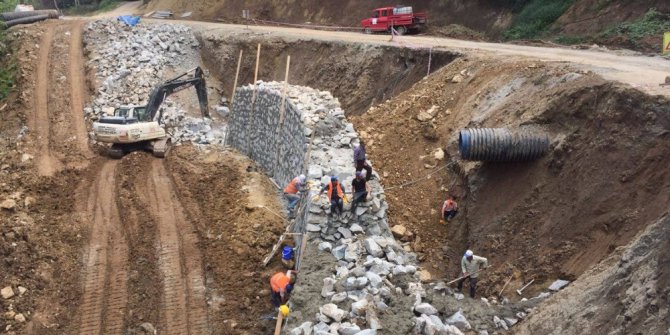 Ordu’da yol çalışmaları hız kesmiyor