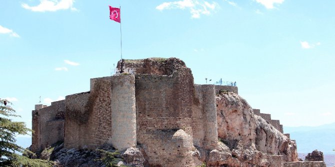 Harput Kalesi 24 saat koruma altında