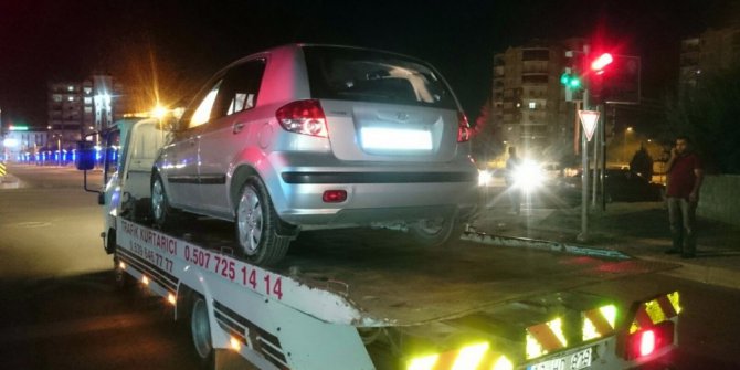 Alkollü sürücü yayaya çarptı: 1 ölü, 1 yaralı