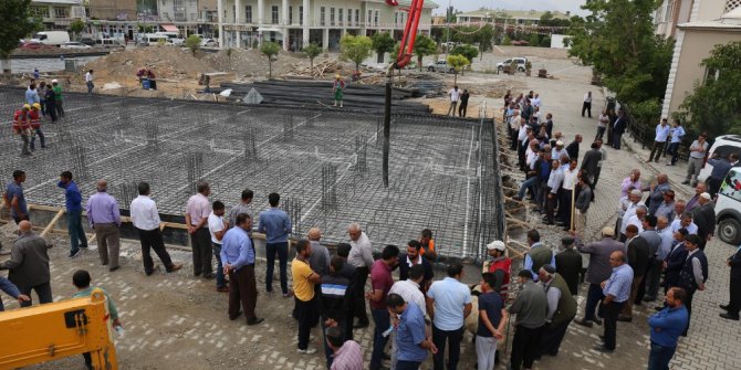 Gürpınar’da temel atma töreni