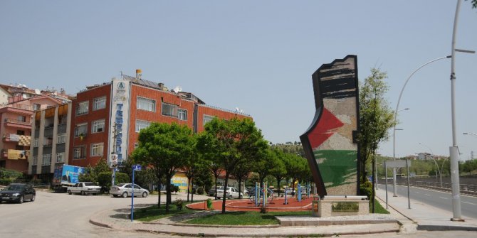 Tebessüm Çarşısı’ndan dar gelirli ailelere destek