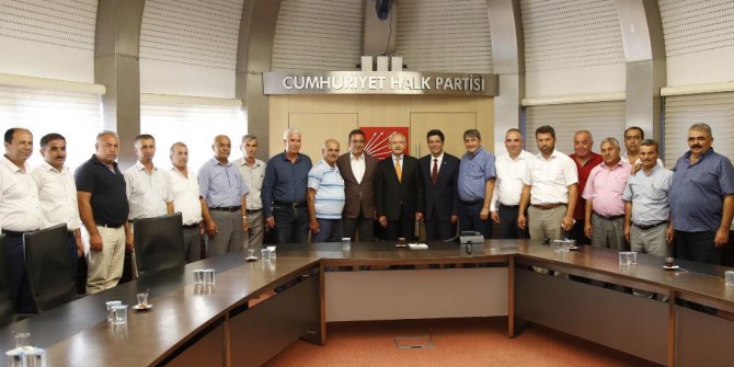 Kılıçdaroğlu, Döşemealtı muhtarlarıyla buluştu