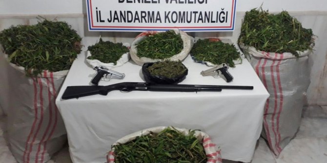 Denizli’de 25 kilo uyuşturucu yakalandı