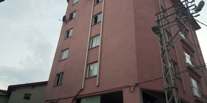 Haber alınamadı, evde cesedi bulundu