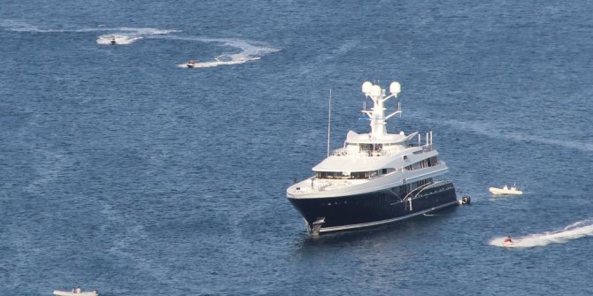 Suudi Prens Bodrum’u helikopterle gezdi