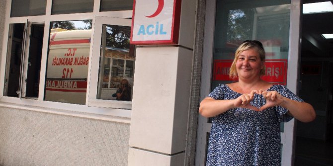 Acil nöbetinde kalp krizi geçiren hemşireyi mesai arkadaşları kurtardı