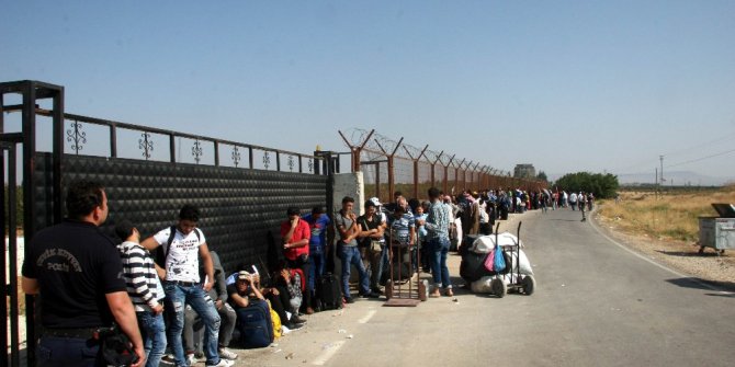 Kurban Bayramı öncesinde Suriyelilerin ülkelerine dönüşleri sürüyor