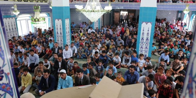 Gürpınar’da 2 bin 500 öğrenci Kur’an-ı Kerim öğrendi