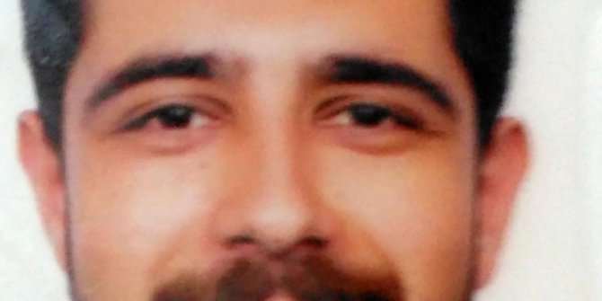 Parkta fenalaşan genç öldü