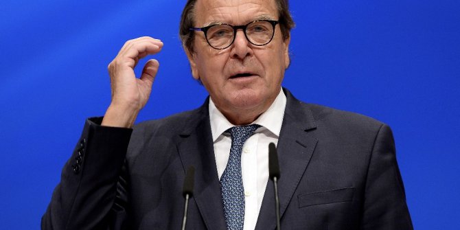 Eski Almanya Başbakanı Schroeder: "Kırım meselesinde hiçbir şey değişmeyecek"