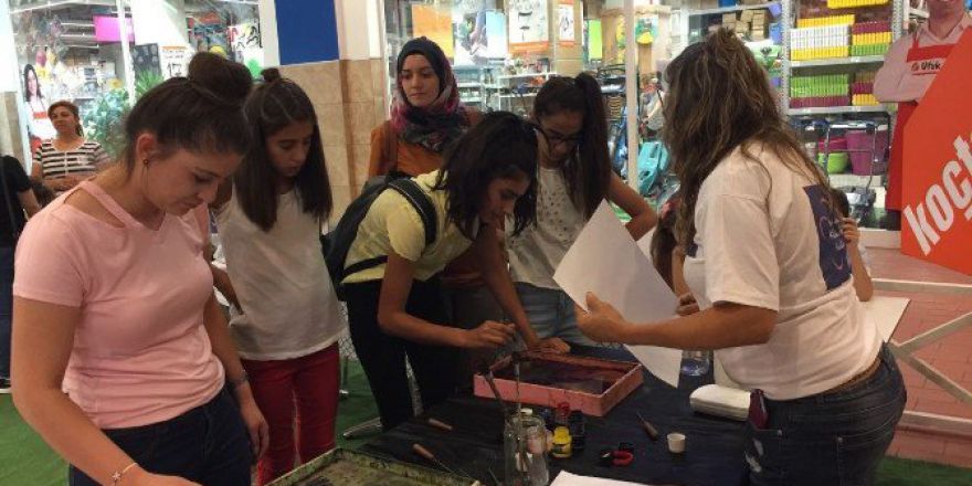 Forum Gaziantep’te Ebru Sanatı Rüzgarı