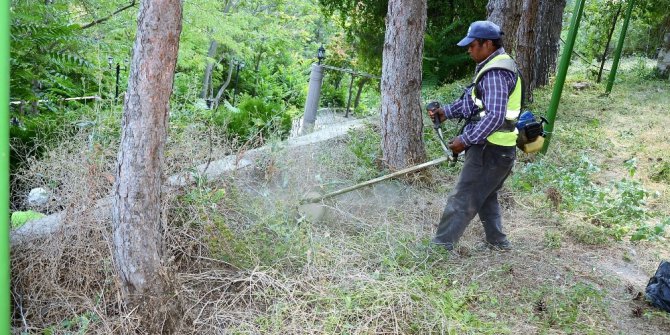 Seyitgazi Belediyesi bayrama hazırlanıyor