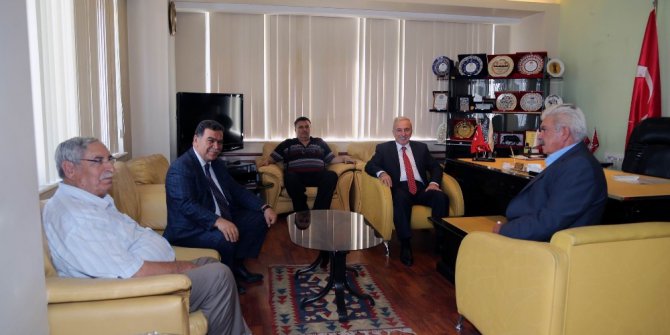 Vali Kamçı’nın kurum ziyaretleri devam ediyor