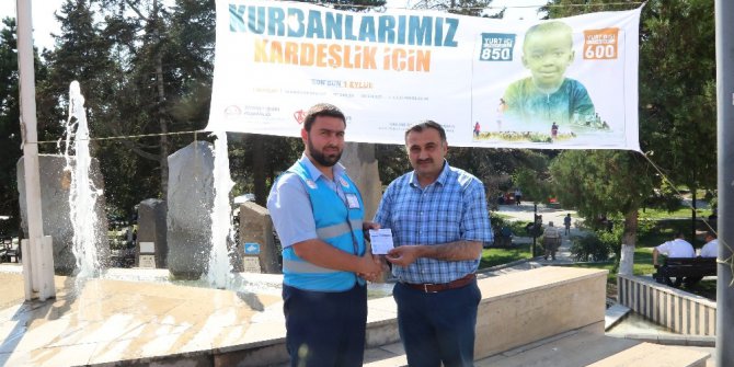 Başkan Cabbar’dan kurban bağışı