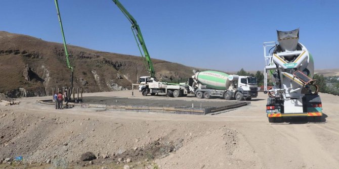 Tutak Canlı Hayvan Pazarına ve Et Entegre Tesisine kavuşuyor