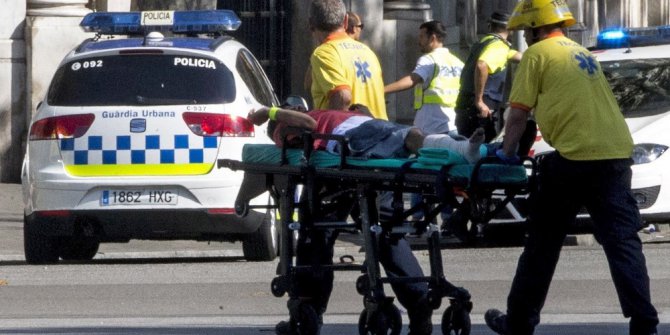 Barcelona’da terör saldırısı: 2 ölü, 20 yaralı
