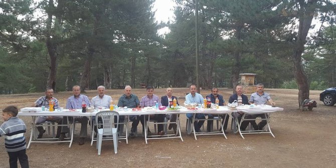 Başkan Yalçın, Belediye Meclis üyeleriyle piknikte buluştu