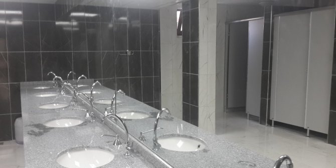 İzmit Belediyesi’nin camilere desteği sürüyor