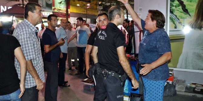 Antalya’da seyyar satıcılara sivil baskın