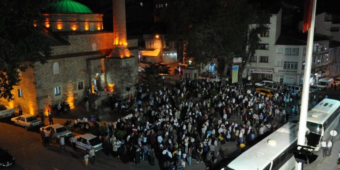 Simav’ın hacı adayları kutsal topraklara uğurlandı