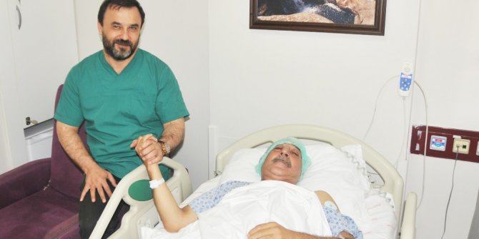 Usta gazeteci anjiyo oldu