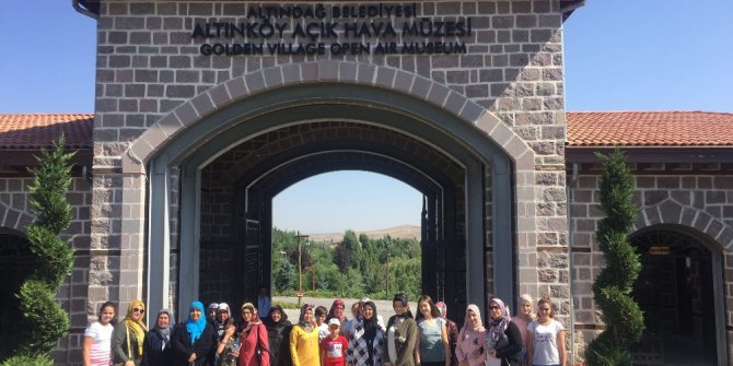 Pursaklarlı kadınlardan Altınköy gezisi