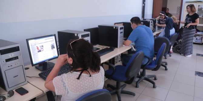 Gölbaşı Belediyesinden engellilere bilgisayar destekli muhasebe kursu