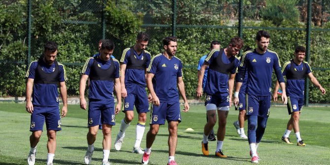 Fenerbahçe, Trabzonspor maçı hazırlıklarına başladı