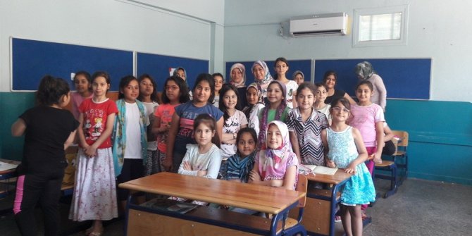 Miraç Camii Kur’an kursu öğrencileri belgelerini aldı