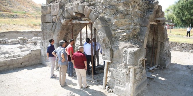 Büyükşehir tarihi çalışmalara destek veriyor