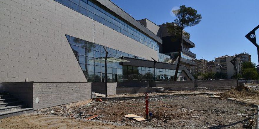 Kültür Kongre Merkezi Önümüzdeki Ay Açılıyor