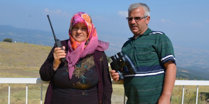 Hayatlarını orman gözetlemeye adadılar