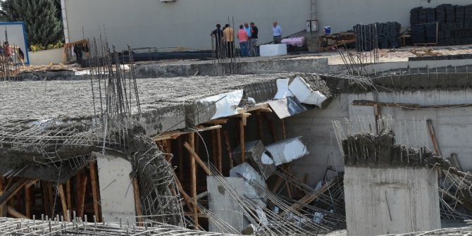 Başkent’te inşaat kirişleri çöktü: 2 işçi yaralı