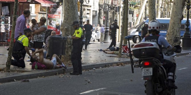 Barcelona saldırısına 4 gözaltı