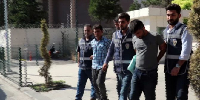 Çalıntı araçla hırsızlık yapan şahıslar yakalandı