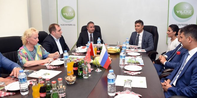 Rusya Sanayi Bakanı Yardımcısı Kalamanov, Akhisar’da