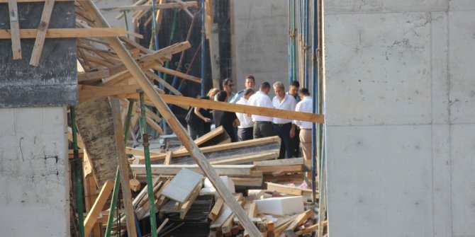 Okul inşaatının çökmesiyle ilgili 5 kişi gözaltına alındı