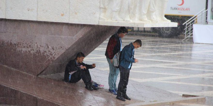 Eskişehir Yağmura Teslim