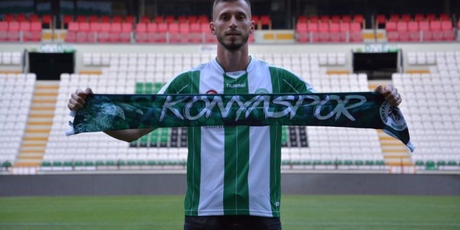 Atiker Konyaspor, Hırvat stoperle 3 yıllık sözleşme imzaladı